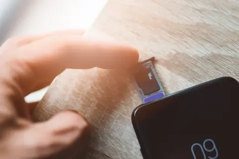 Jak przenieść aplikacje na kartę pamięci Xiaomi i zaoszczędzić miejsce