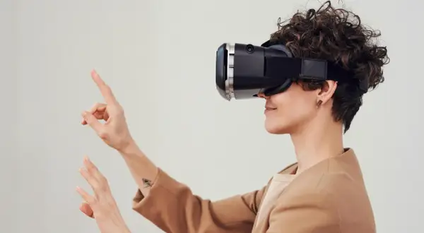 Czy gogle VR psują wzrok? Odkryj prawdę o ich wpływie na oczy