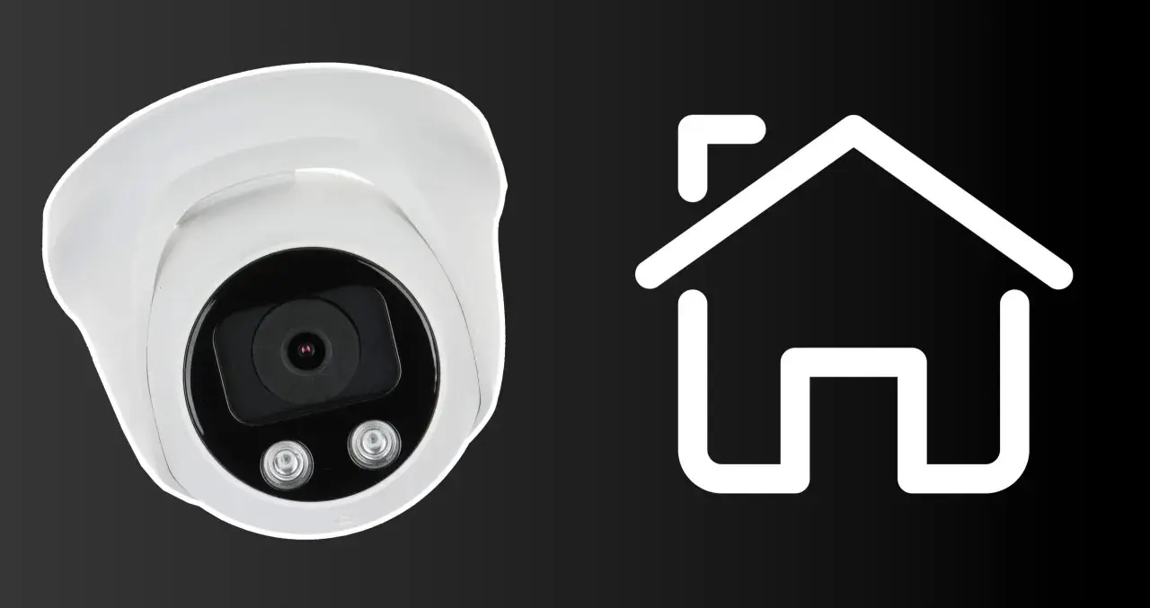Biała kamera kopułkowa obok symbolu domu. Idealna do instalacji kamery wifi i monitorowania Twojego domu.
