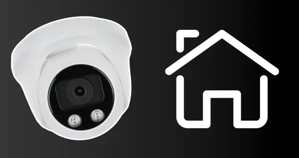 Biała kamera kopułkowa obok symbolu domu. Idealna do instalacji kamery wifi i monitorowania Twojego domu.
